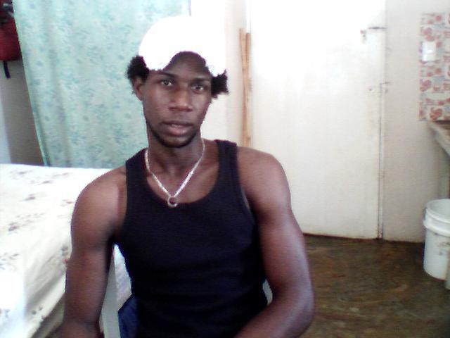 Date this hot Dominican Republic man Frank from Santo Domingo DO11715