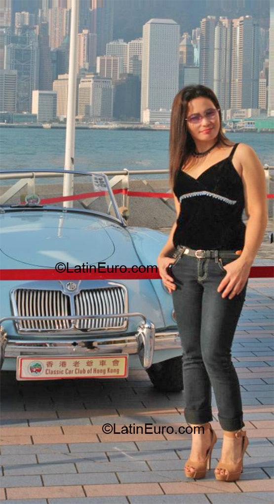 Date this exotic Hong Kong girl Lemy from Hong Kong HK6
