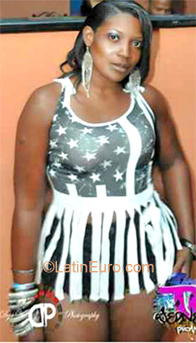 Date this attractive Jamaica girl Shelisa from Montego Bay JM641