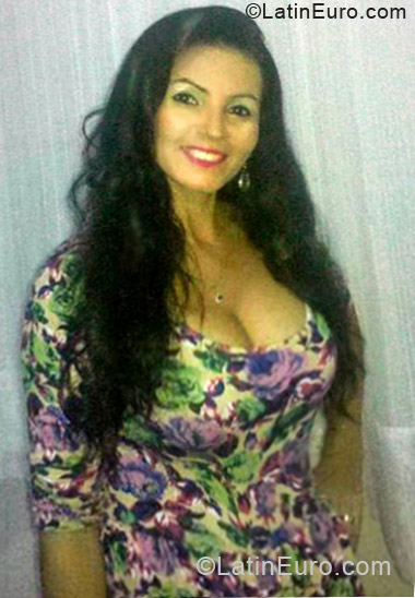 Date this stunning Brazil girl Fabiana from Aracaju BR7189