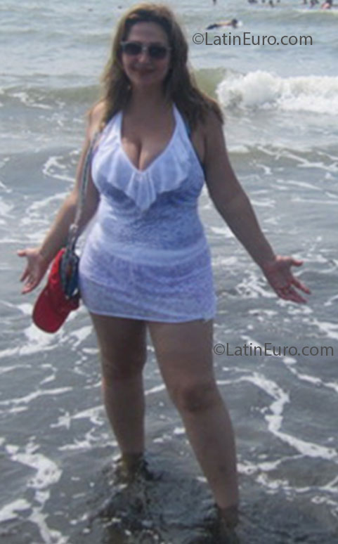 Date this beautiful Colombia girl Lucidey from Tulua CO12033