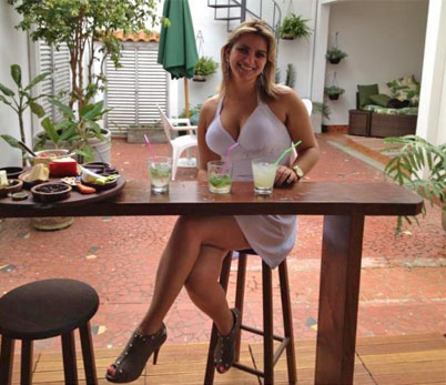 Date this pretty Brazil girl Michely from Americana BR8709