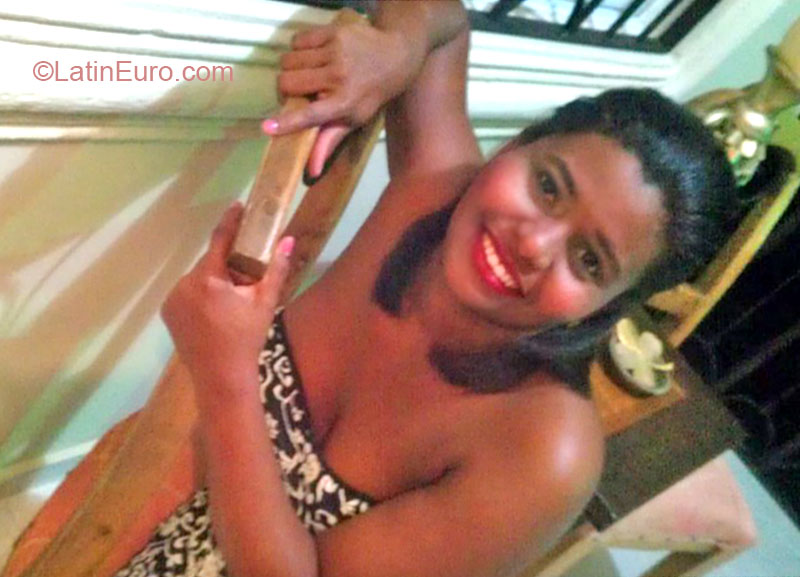 Date this young Dominican Republic girl Madelin from Puerto Plata DO14682
