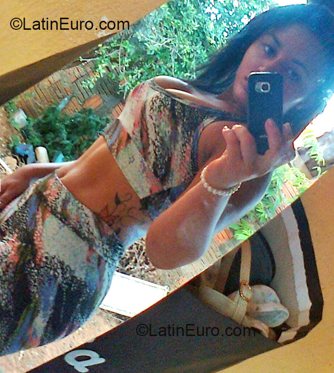 Date this exotic Brazil girl Dalia from Avanhandava BR7681