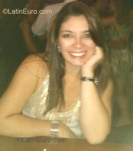 Date this delightful Brazil girl Diana from Sao Paulo BR7685