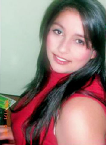 Date this sultry Colombia girl Claudia from Medellin CO13288