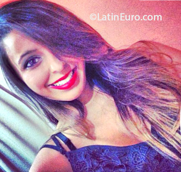 Date this stunning Brazil girl Eduarda from Joinville BR7961