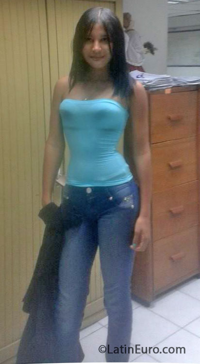 Date this young Colombia girl Ilde from Valledupar CO13639