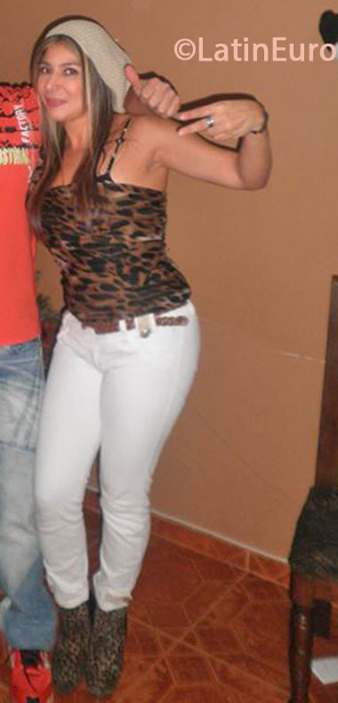 Date this delightful Colombia girl Yuliana from Medellin CO13648