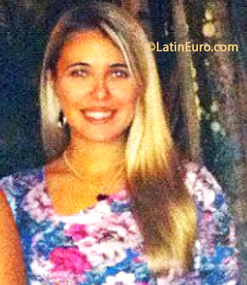 Date this fun Brazil girl Monique from Manaus BR8057