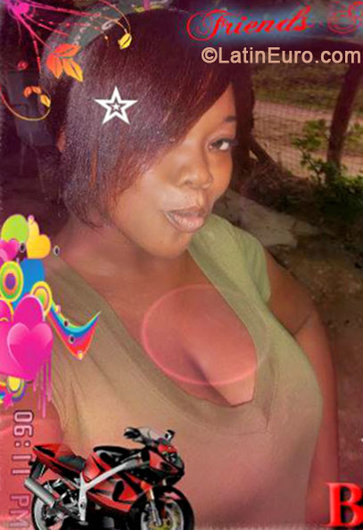 Date this fun Jamaica girl Stacy from Portmore JM1382