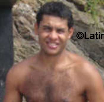 Date this fun Brazil man Lucas from Belo Horizonte BR8274