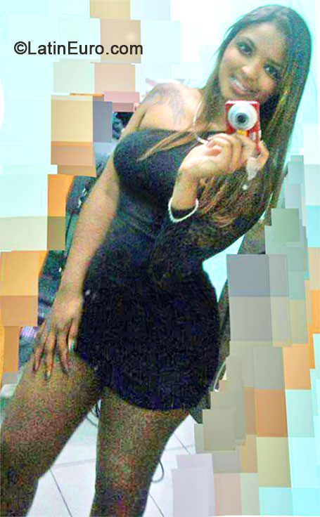 Date this tall Brazil girl Priscila from Sao Paulo BR8400