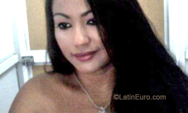 Date this young Colombia girl Jemy from Barranquilla CO14697