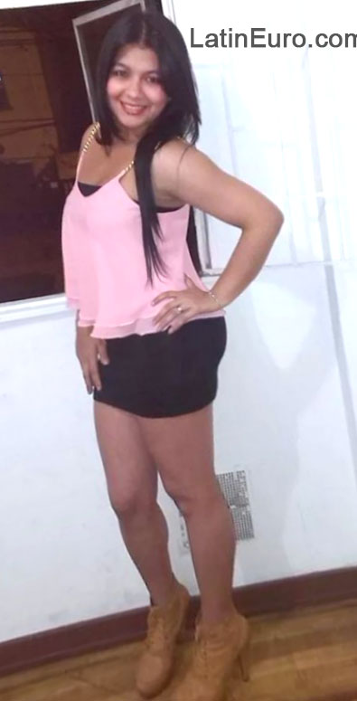Date this tall Colombia girl Sofia from Bogota CO14723