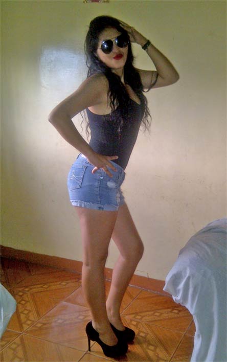 Date this lovely Venezuela girl Pilar from San Cristobal VE153