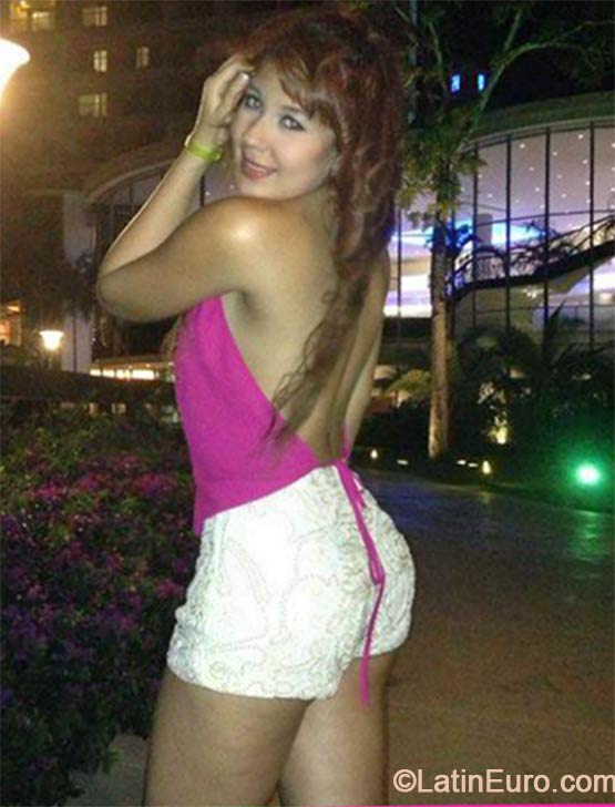Date this athletic Colombia girl Alejandra from Bogota CO14915