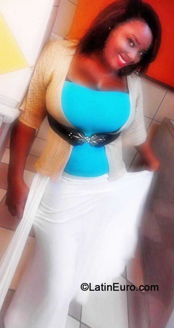Date this beautiful Jamaica girl Chante from Kingston JM1603
