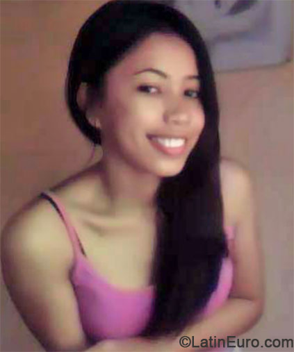 Date this nice looking Philippines girl Maryrose from Guiuan PH625
