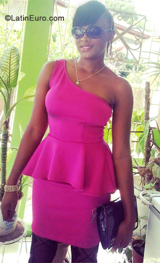 Date this passionate Jamaica girl Catherine from Kingston JM1616