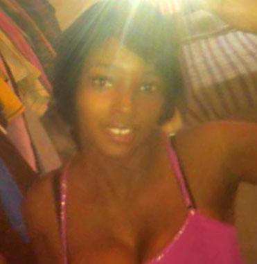 Date this charming Jamaica girl Carline from Kingston JM1639