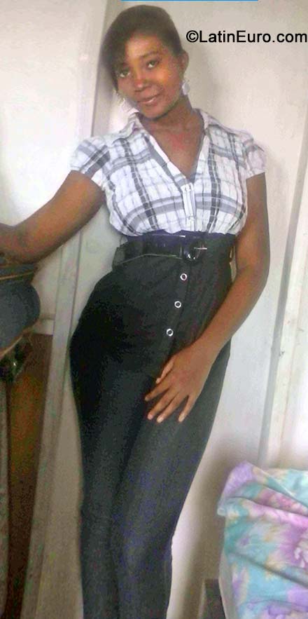 Date this athletic Jamaica girl Patrice from Kingston JM1800