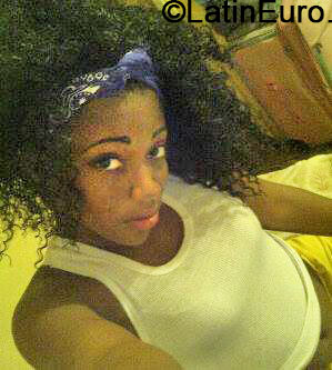 Date this sensual Jamaica girl Amelia from Kingston JM1849