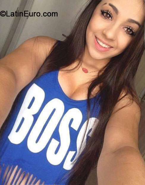 Date this young Brazil girl Roberta from Mundo Novo BR9044