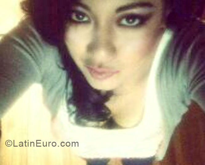 Date this cute Colombia girl PAULA from Manizales CO16578