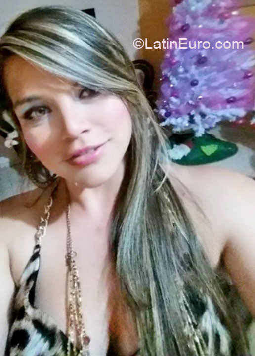 Date this exotic Colombia girl Sandra from Medellin CO16616