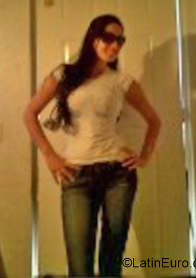Date this stunning Colombia girl Kelly from Medellin CO16651