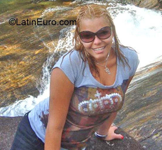 Date this stunning Brazil girl Juliana from Sao Jose Dos Campos BR9155