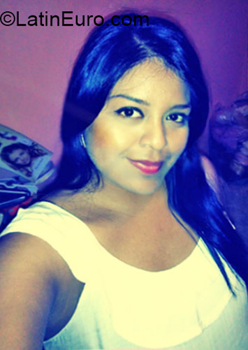 Date this fun Mexico girl Jadhira from Mexico City MX1347