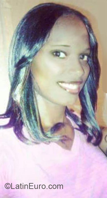 Date this beautiful Jamaica girl Lisa from Kingston JM2024