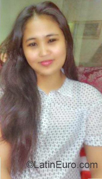 Date this hot Philippines girl Diana from San Carlos City PH779