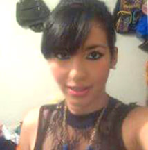 Date this happy Colombia girl Vanessa from Maicao CO18005