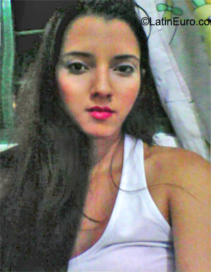 Date this georgeous Colombia girl Johanna from Cali CO18170