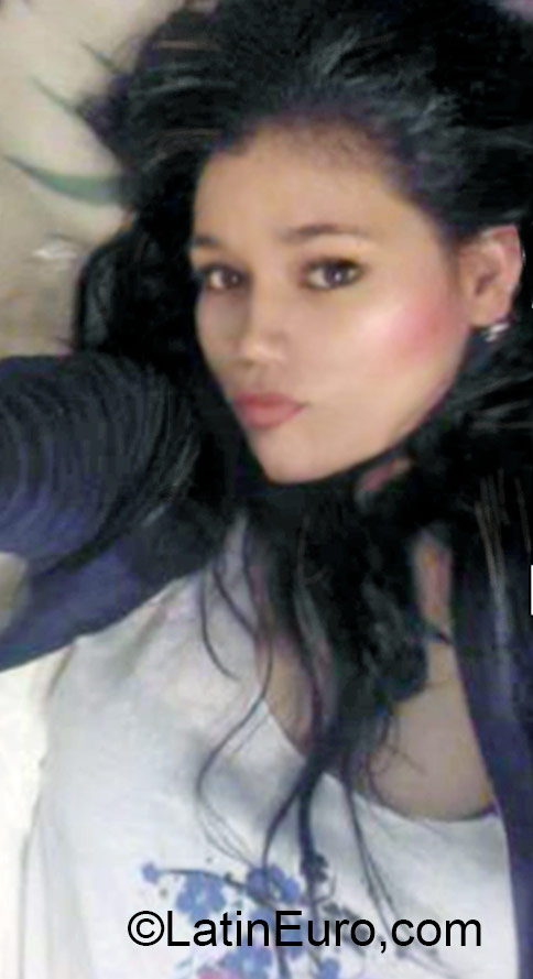 Date this passionate Colombia girl Stefania from Bogota CO18385