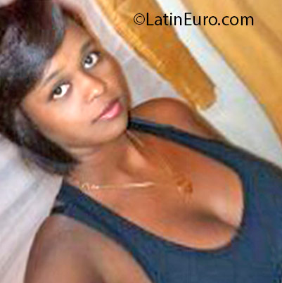 Date this tall Dominican Republic girl Marlenis from Santo Domingo DO25825