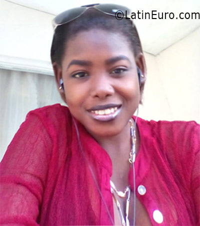 Date this tall Jamaica girl Allie from Kingston JM2322