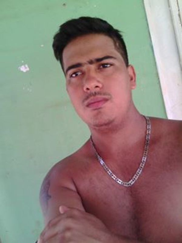 Date this good-looking Venezuela man Cristian from Maracay VE682