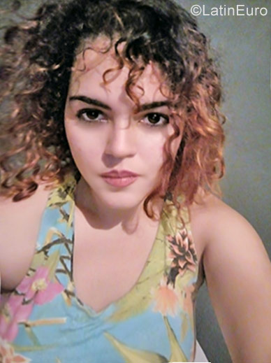 Date this young Brazil girl Maria from Manaus BR10043