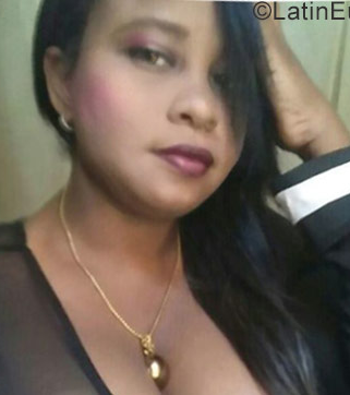 Date this tall Dominican Republic girl Gelicia merlin from Mao DO29622