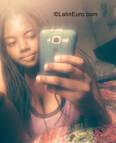 Date this foxy Colombia girl Cindi from Cali CO22016