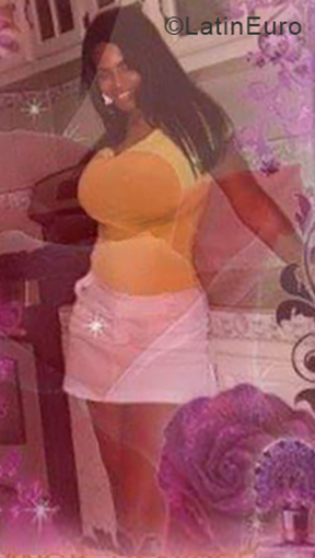 Date this stunning Dominican Republic girl Denisse from Bonao DO40946