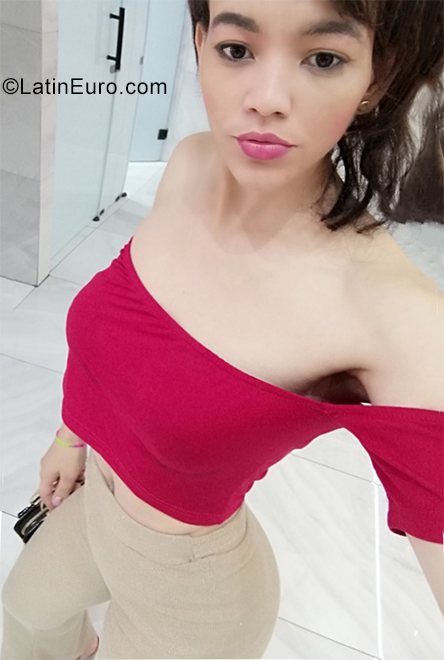 Date this georgeous Dominican Republic girl Leidy from Santiago DO40798