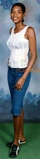 Date this hot Honduras girl Mercedes from La Ceiba N3684