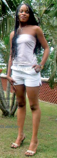 Date this funny Any Country girl Laure from  A9521