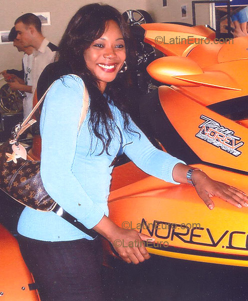 Date this hard body Cameroon girl Catherine from  A9469