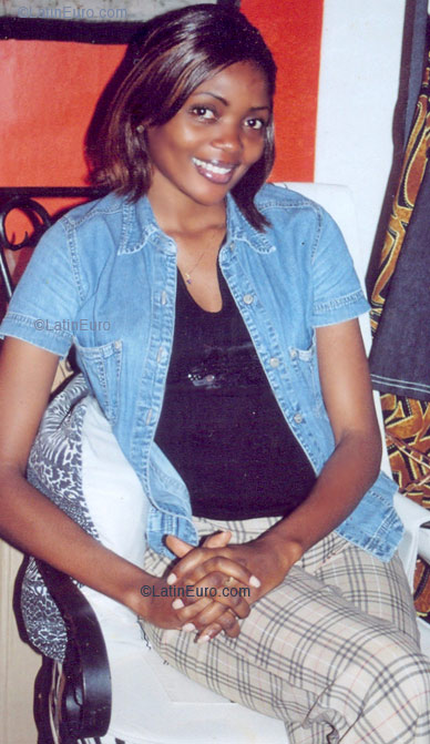 Date this athletic Any Country girl Raphaella from  A9700